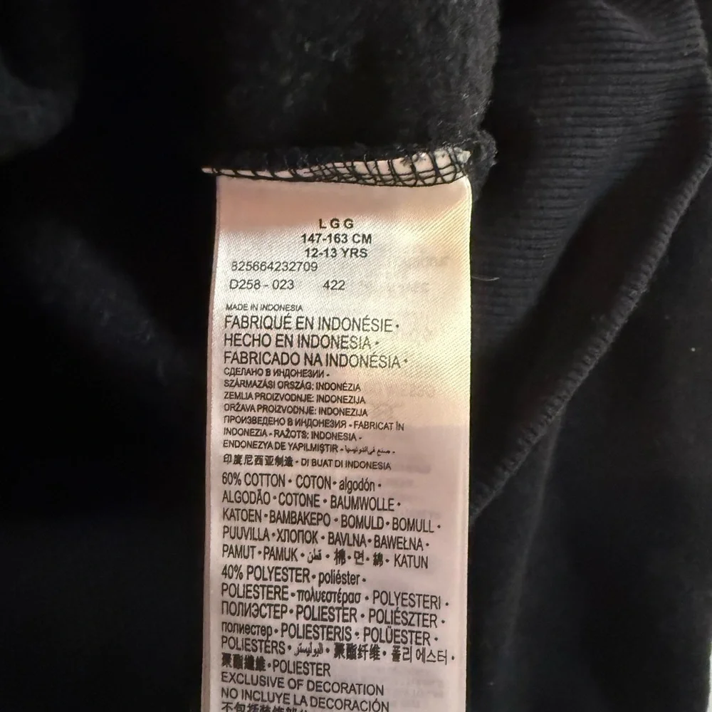 Converse Black Crewneck Sweatshirt